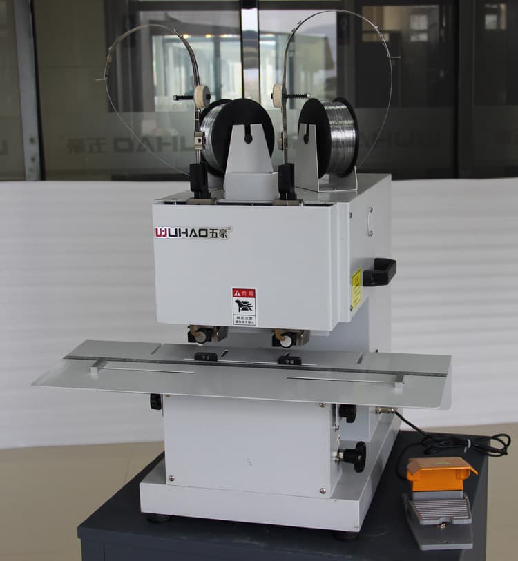 Double-Head Electric Wire Saddle Stapler